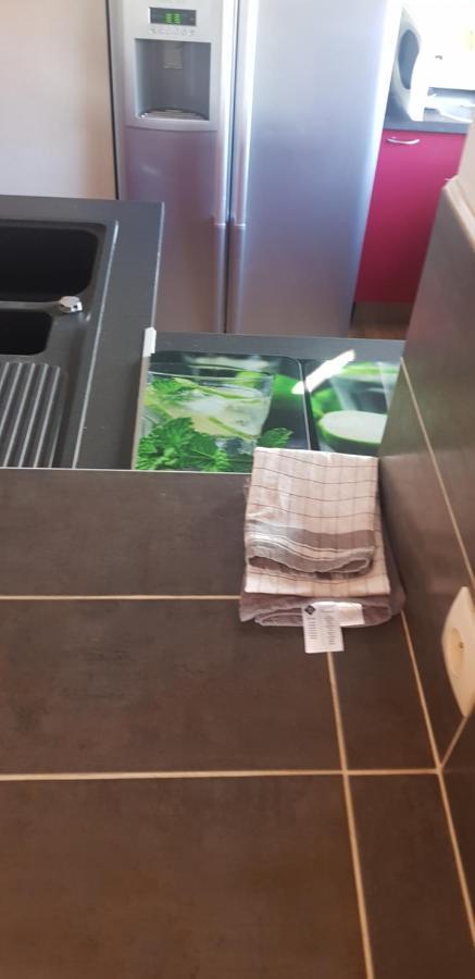 Duplex Dans La Vallee Besancon Bagian luar foto